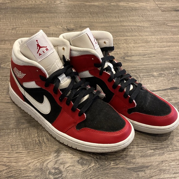 Nike Air Jordan Women’s - Picture 1 of 7